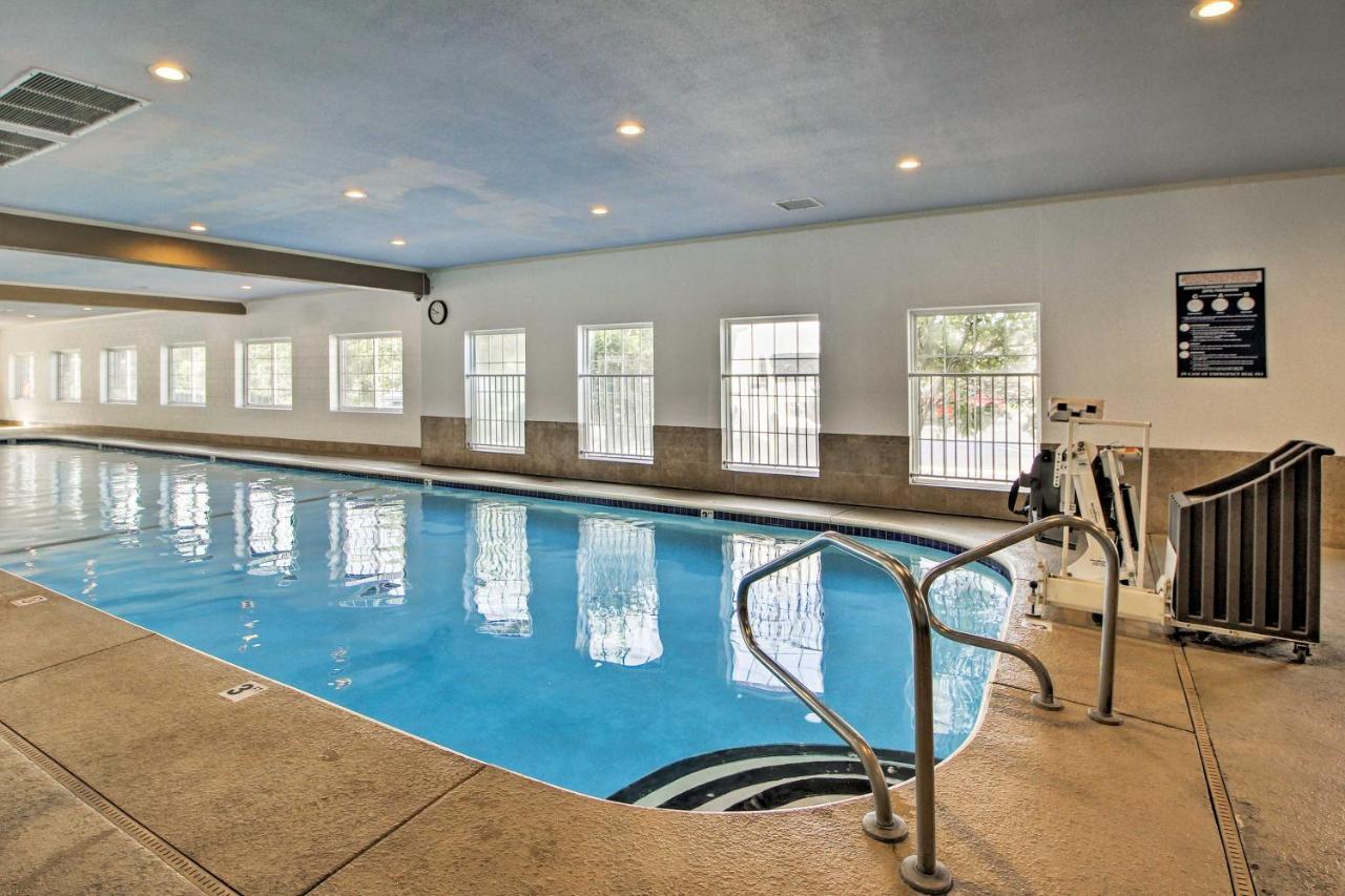 Branson Family Resort Condo With Indoor Pool And Patio 外观 照片